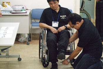 実技研修の様子