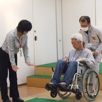 実技研修の様子