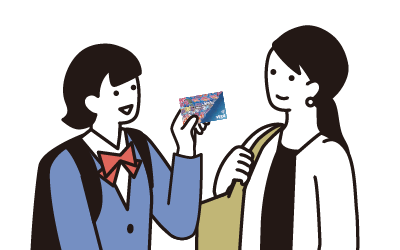 娘にカードを持たせる母親